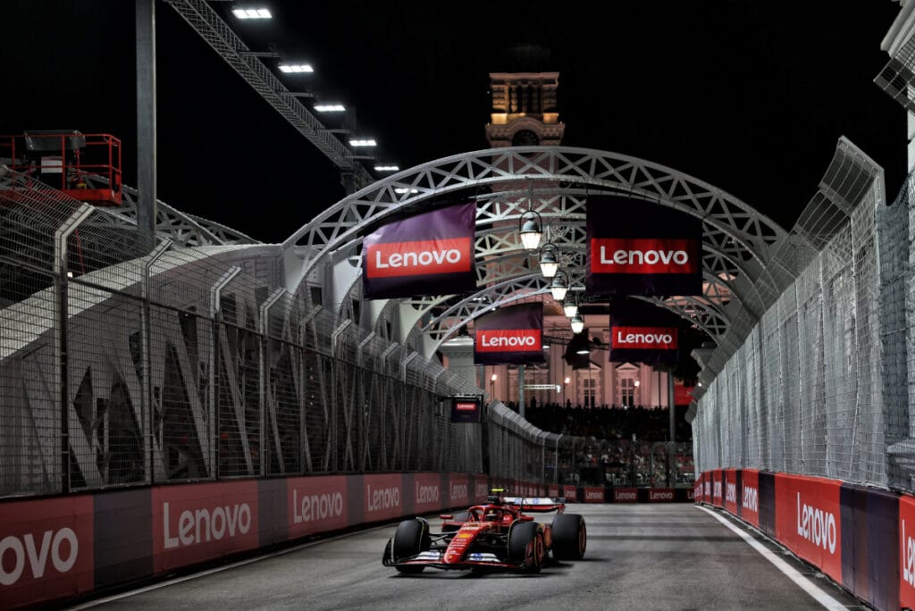 Carlos Sainz was plagued by brake problems during practice