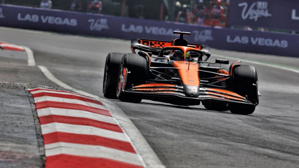 Oscar Piastri led a McLaren 1-2 in FP3 at the Mexico City GP