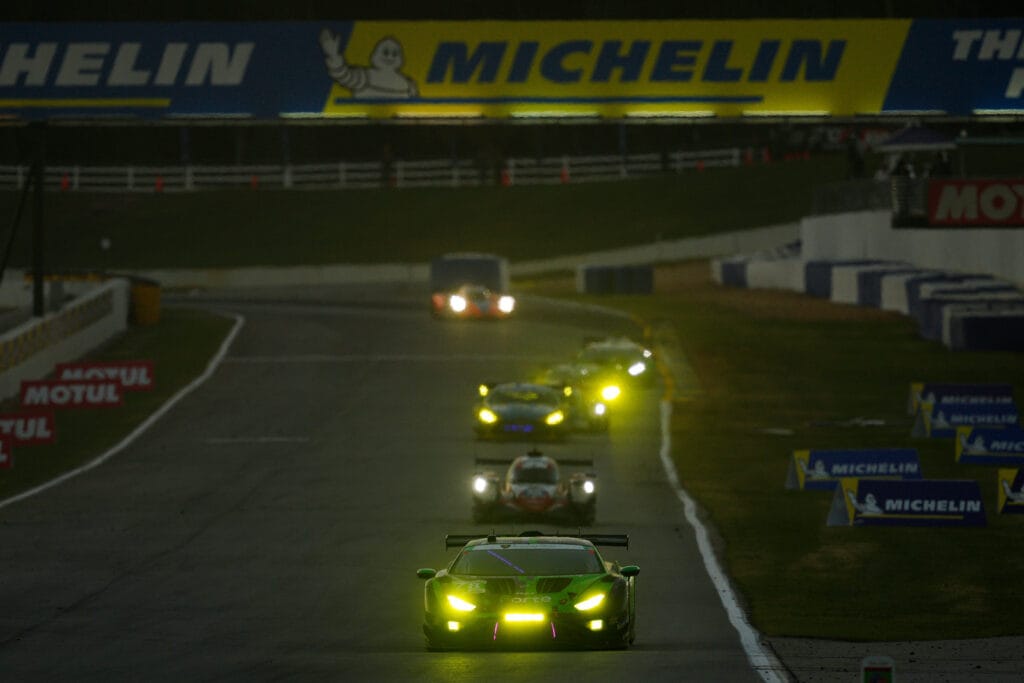 The final three horus of Petit Le Mans runs in the night-time