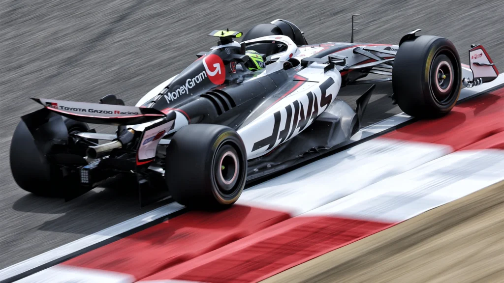 Ollie Bearman is one of five rookies in action during F1 testing