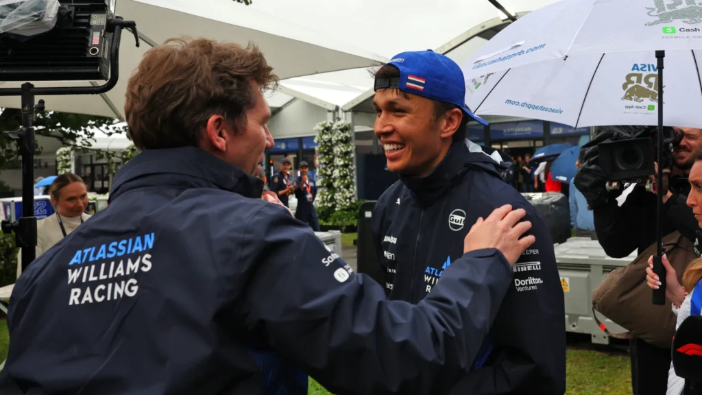 James Vowles said that Carlos Sainz's ‘insight was incredibly useful’ during the transition back onto the intermediate tyres in helping Alex Albon finish fifth for Williams at the 2025 Formula 1 Australian Grand Prix